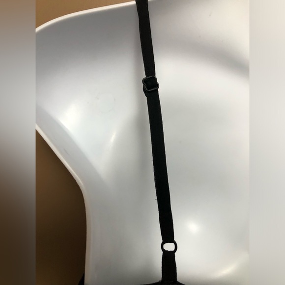 Black dress with beautiful bead / sequin detail - Picture 6 of 13